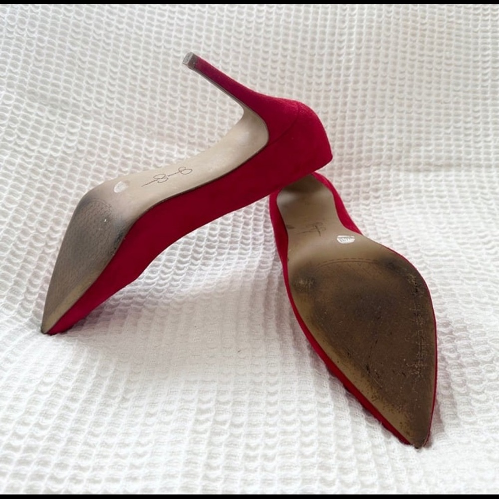 Red heels - Picture 5 of 5
